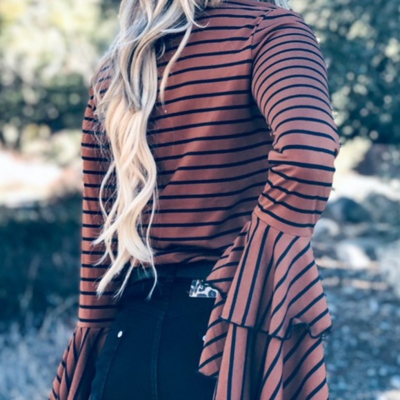 044 Boho Stripes Bell Sleeve Ruffle Top - Picture 7 of 9